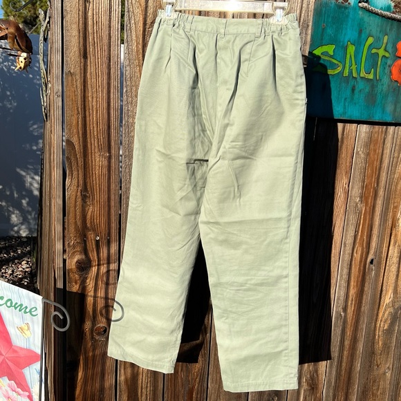 Pants - Picture 4 of 4